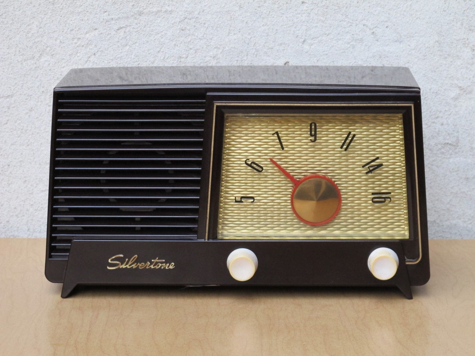 I Like Mike's Mid Century Modern Accessories Sears Silvertone Brown Bakelite Radio from the 1950's