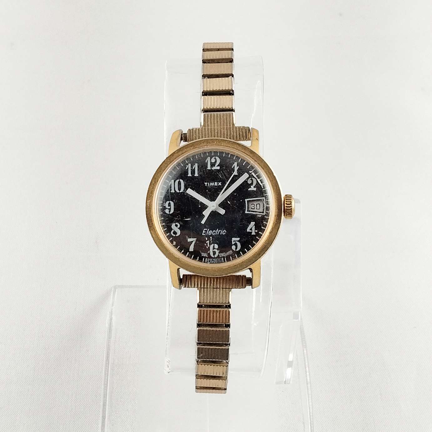 Timex Unisex Gold Tone Watch, Black Dial, Thin Stretch Strap