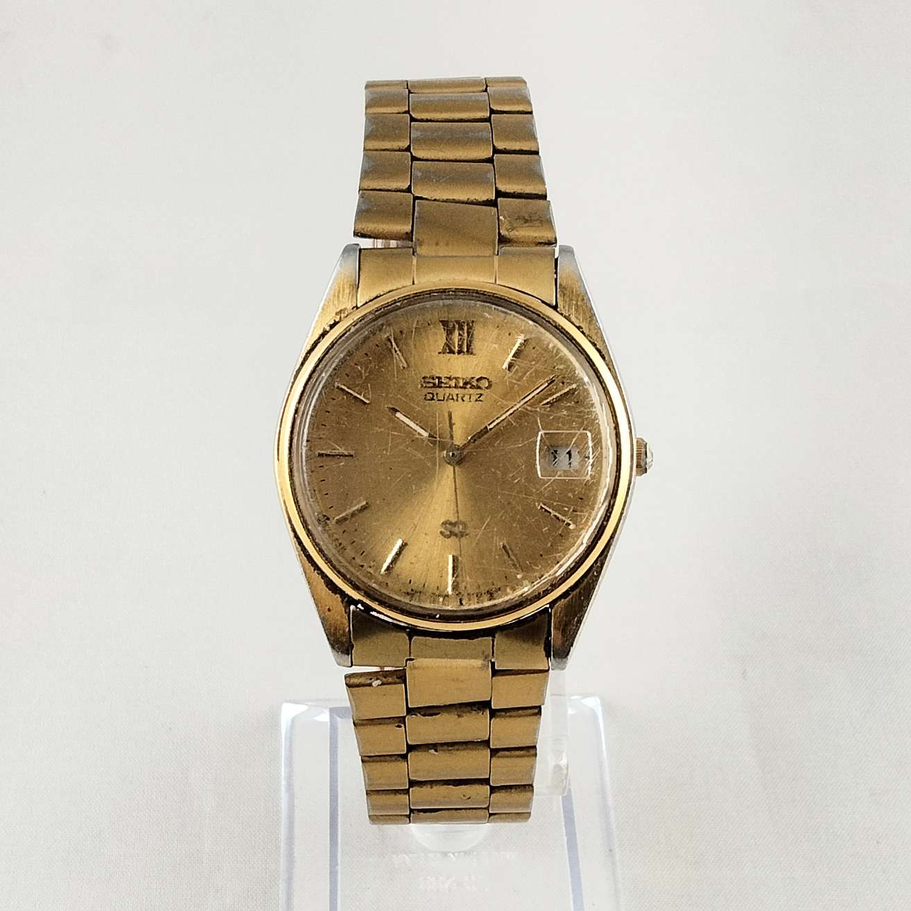 Seiko Unisex Watch, All Gold Tone Details, Bracelet Strap