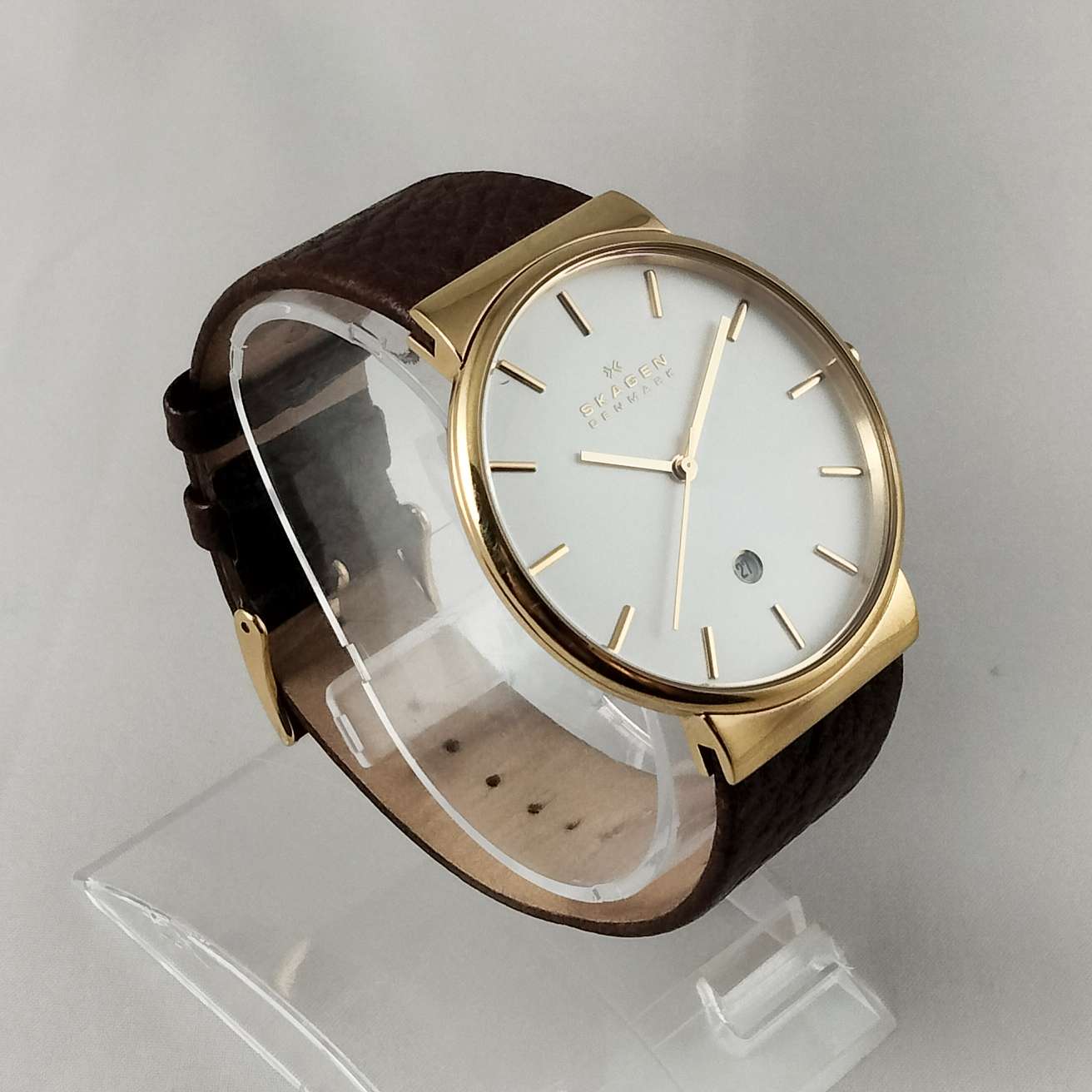 Skagen Oversized Men's Gold Tone Watch, Genuine Leather Strap