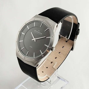 Skagen Oversized Men's Watch, Dark Gray Dial, Genuine Leather Strap