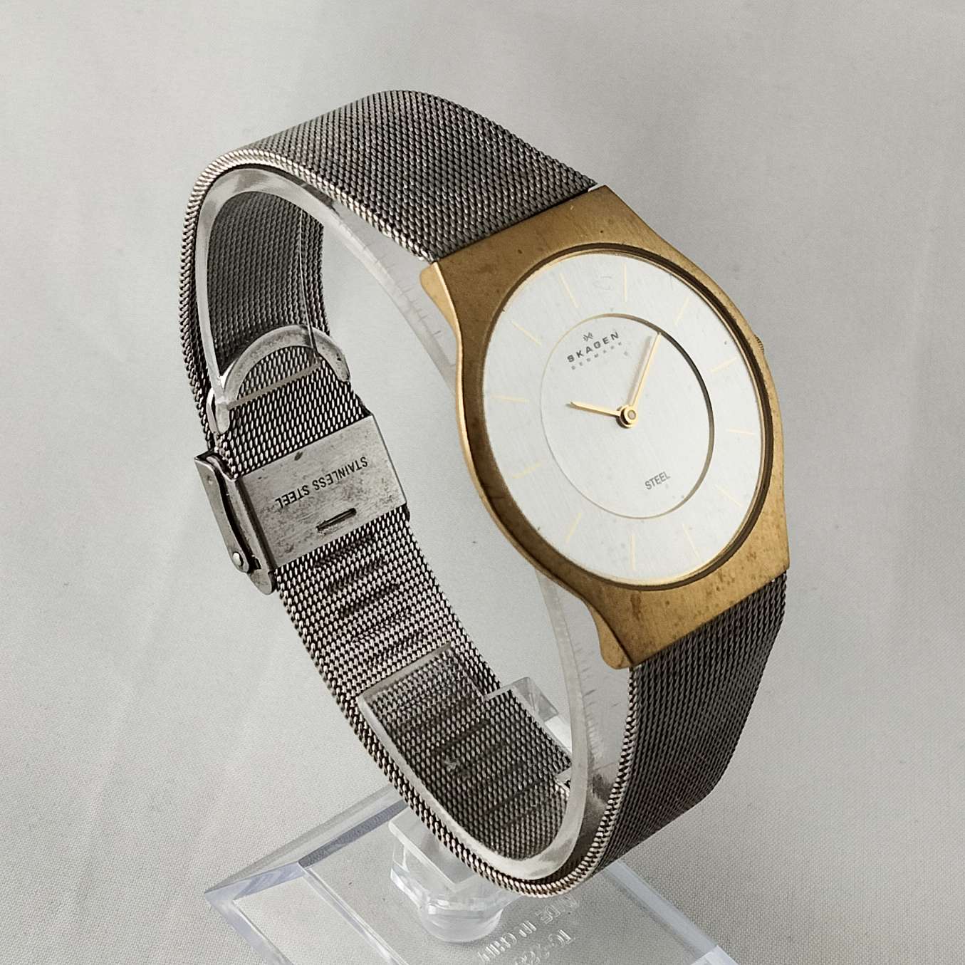 Skagen Oversized Watch Gold Tone Details Mesh Strap I Like Mikes Mid Century Modern