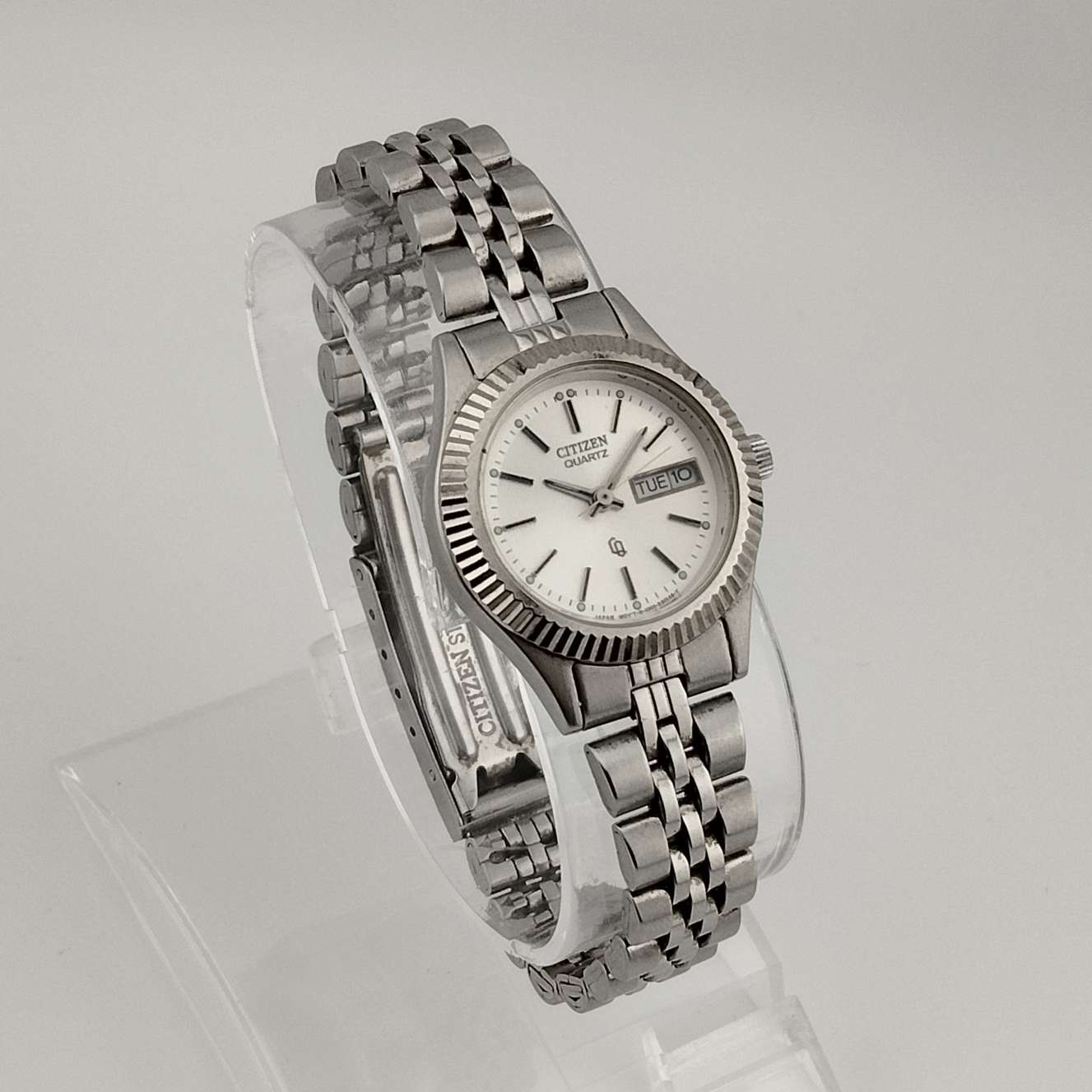 Citizen Women's Petite Silver Tone Watch, Round Dial, Date and Day, Link Strap