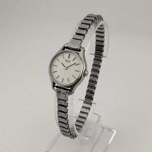 Seiko Round Watch, Silver Tone, Circular Dial, Thin Stretch Strap