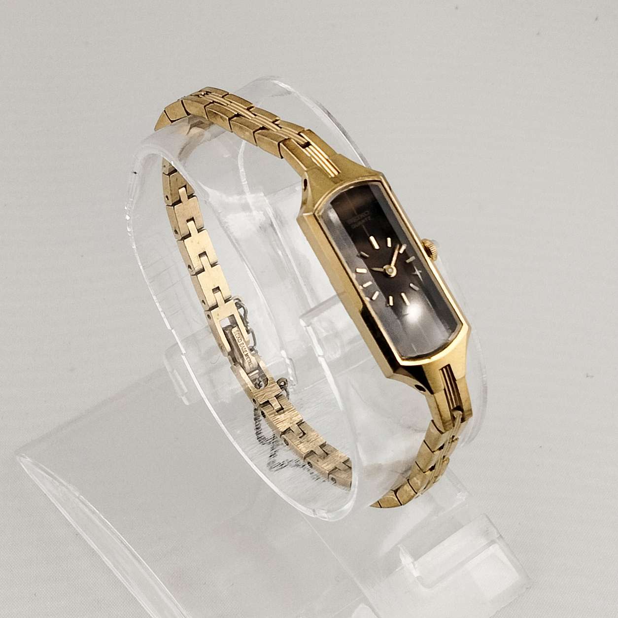 Seiko Quartz Petite Watch, Gold Tone, Elongated Rectangular Dial, Bracelet Strap