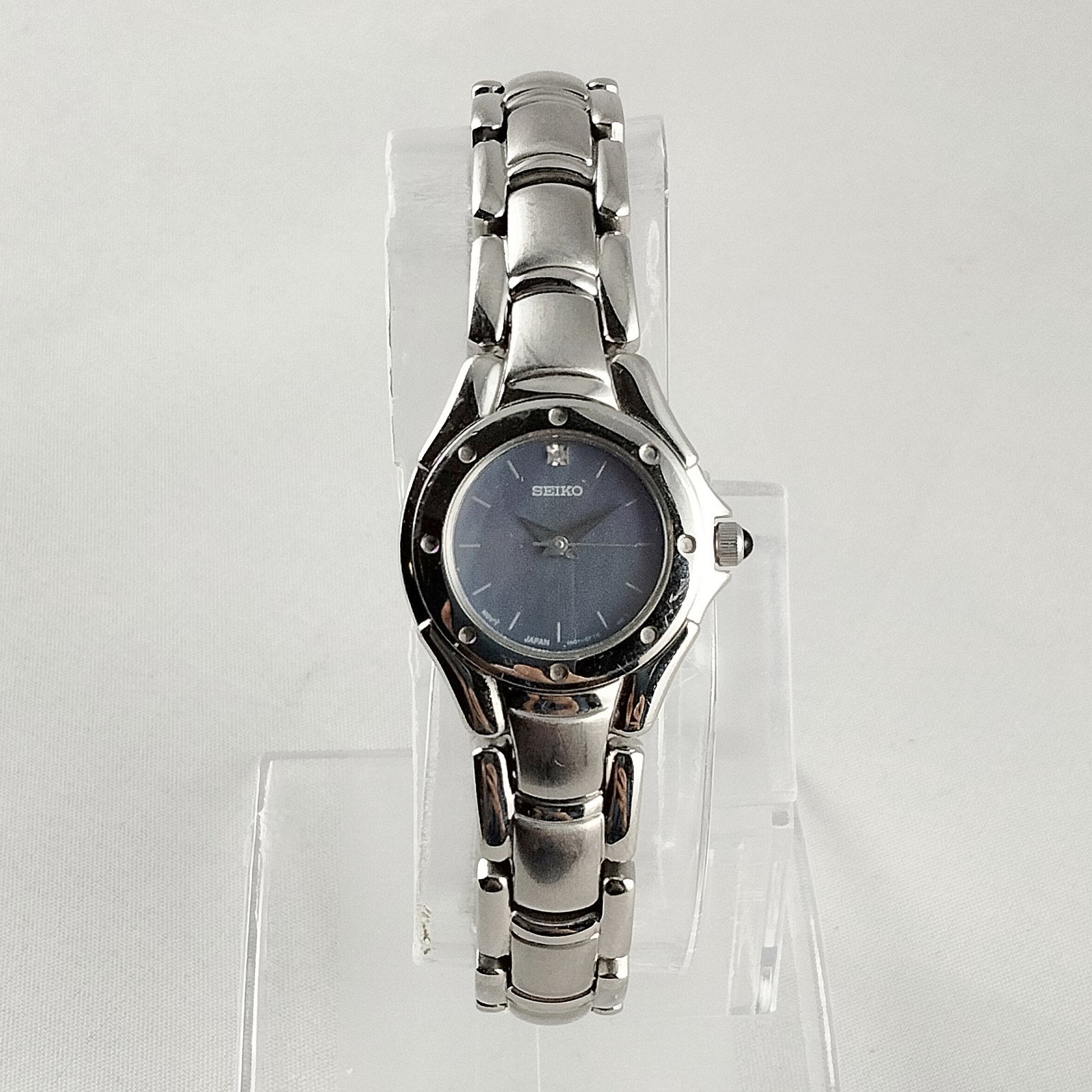 Seiko Women's Silver Tone Watch, Mother of Pearl Dial, Bracelet Strap