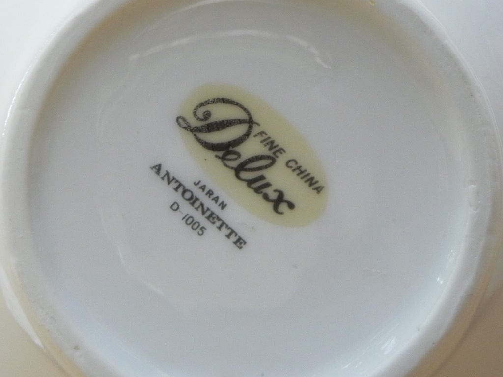 I Like Mike's Mid Century Modern Accessories Delux White China with Silver Stripe Creamer Set, Antoinette Line