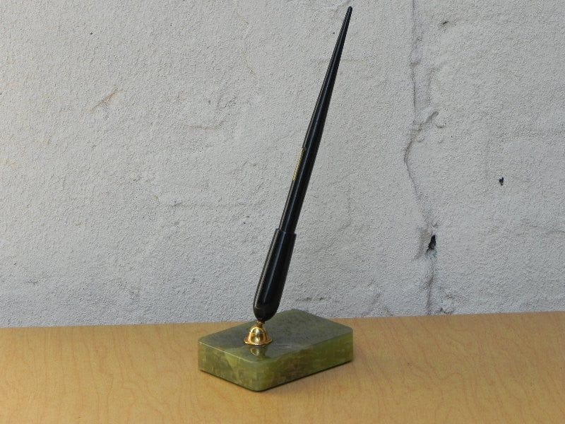 I Like Mike's Mid-Century Modern Accessories Eversharp Green Marble Fountain Desk Pen Set