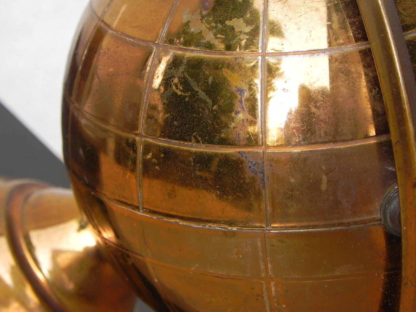 I Like Mike's Mid-Century Modern Accessories Globe Metal Bookends with Tobacco Holder Compartments