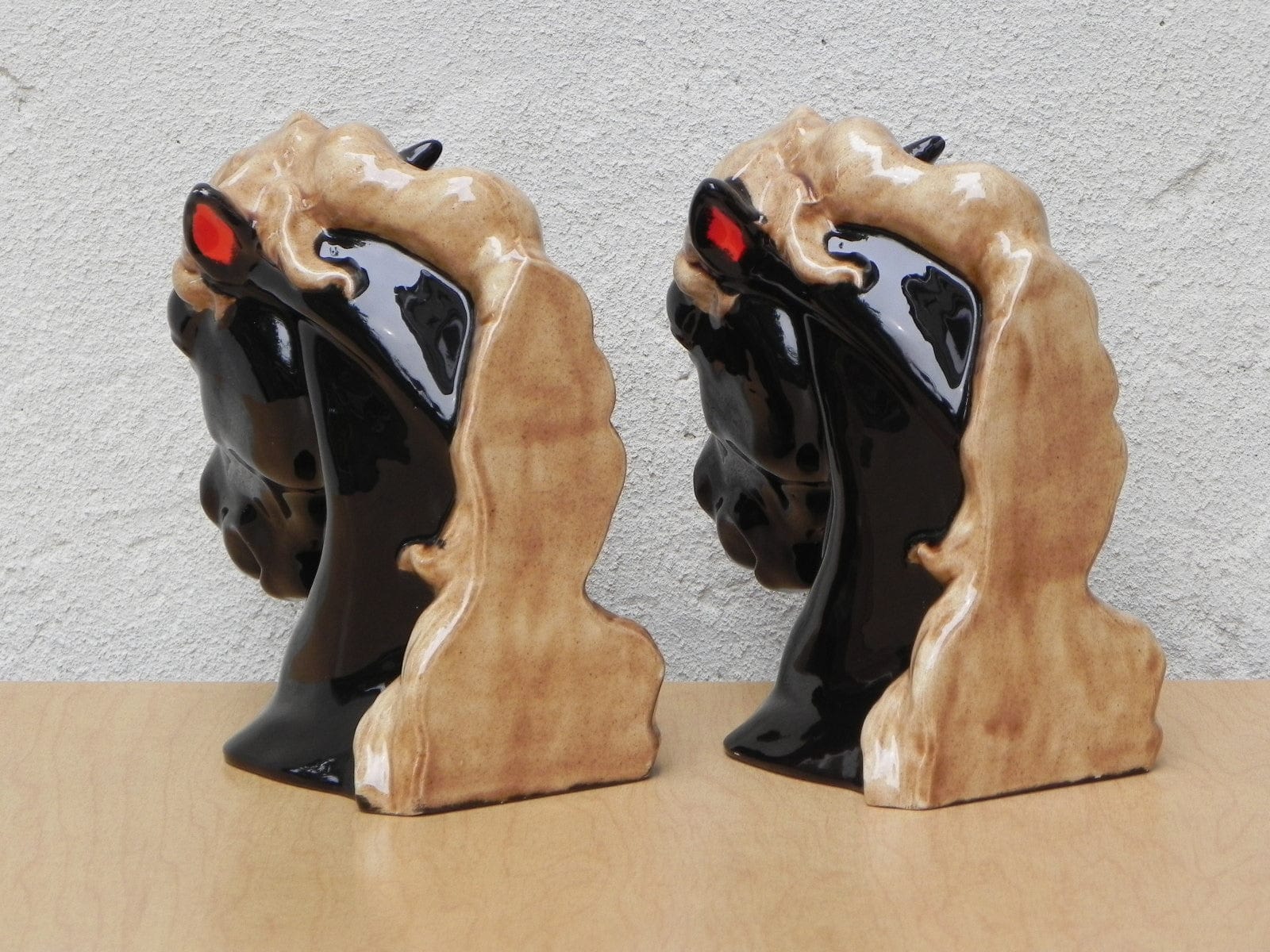 I Like Mike's Mid-Century Modern Accessories Glossy Black Ceramic Horse Head Bookends with Red Nostrils