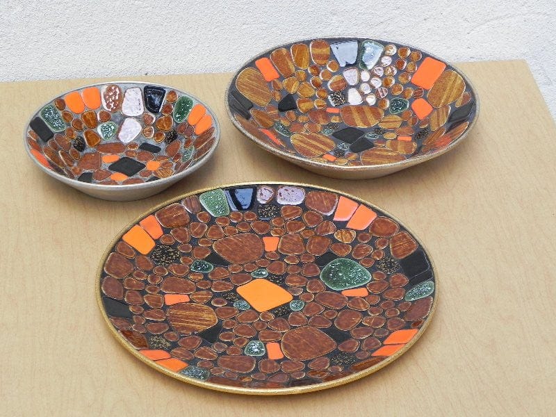I Like Mike's Mid Century Modern Accessories Mosaic Bowl & Plate Set, Decorative Japanise River Stones in Orange, Brown, Black