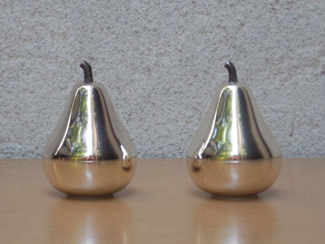 I Like Mike's Mid Century Modern Accessories Pair Small Silver Toned Pear Salt & Pepper Shakers