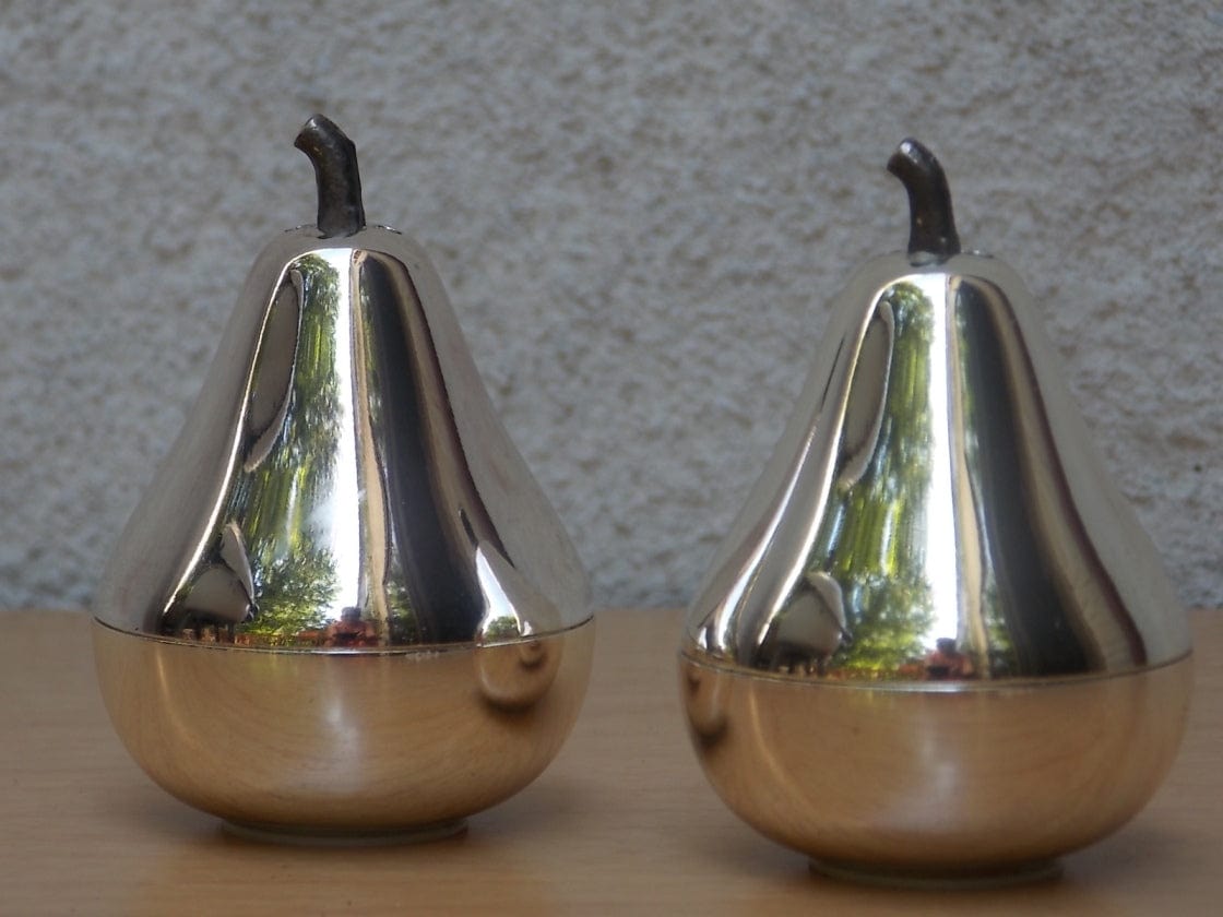 I Like Mike's Mid Century Modern Accessories Pair Small Silver Toned Pear Salt & Pepper Shakers