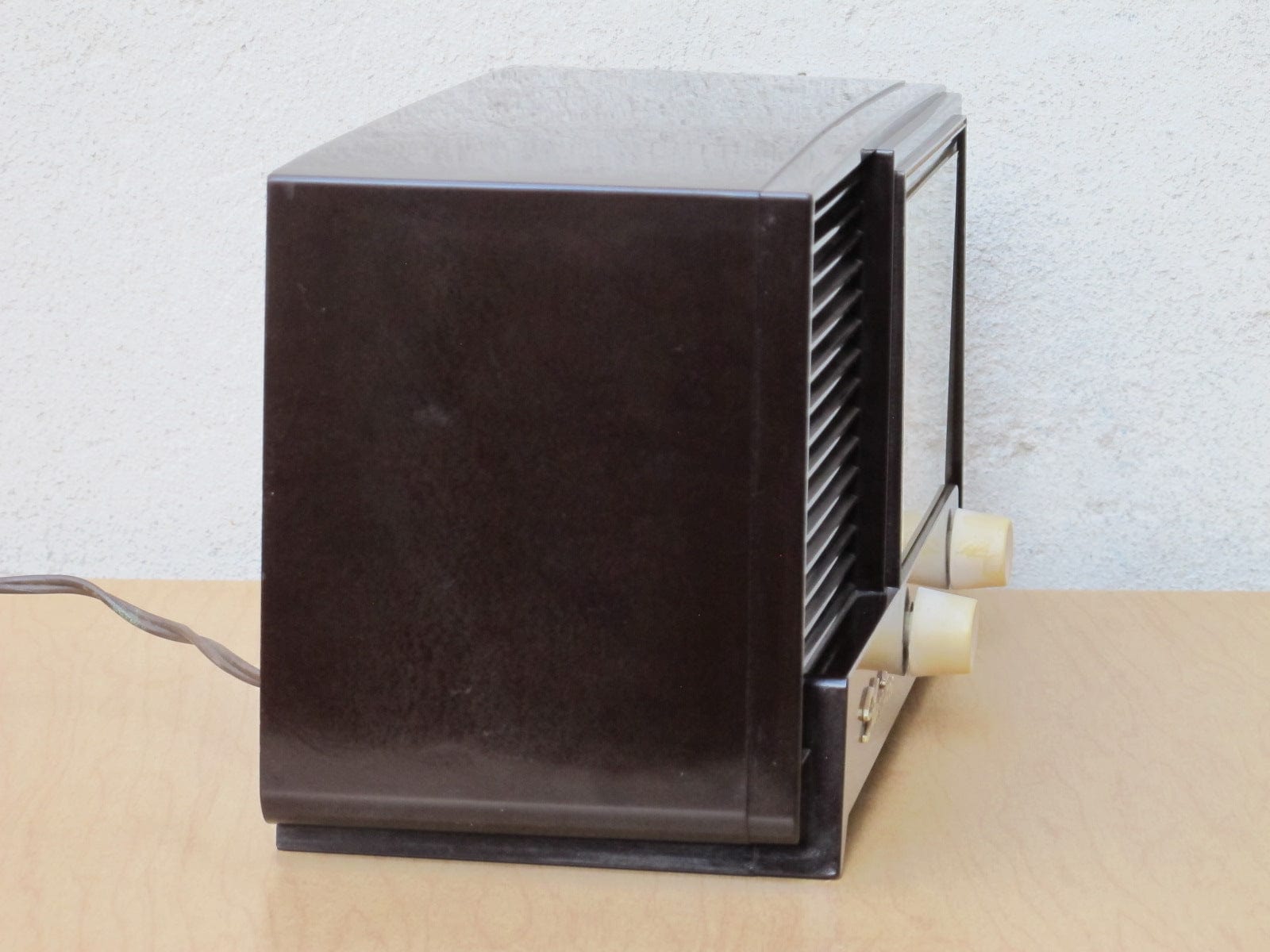 I Like Mike's Mid Century Modern Accessories Sears Silvertone Brown Bakelite Radio from the 1950's