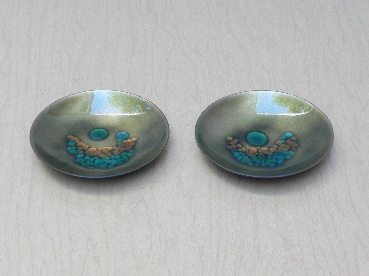 I Like Mike's Mid Century Modern Accessories Vintage Bovano Pair Small Round Green Plates