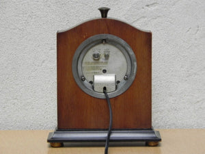 I Like Mike's Mid Century Modern Clock Masterchron 1940s Wood Mantel Clock by Hammond