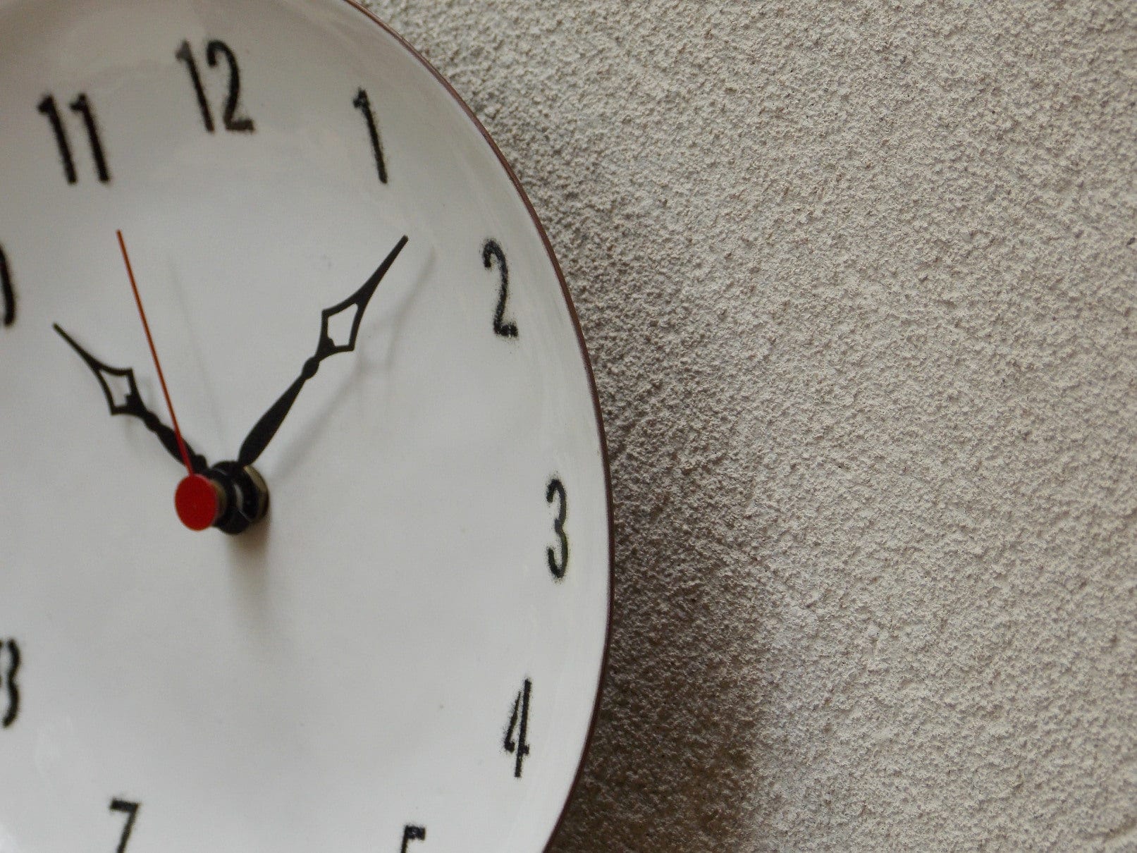 I Like Mike's Mid Century Modern Clock Round Bovano Black & White Enameled Plate Clock, Quartz