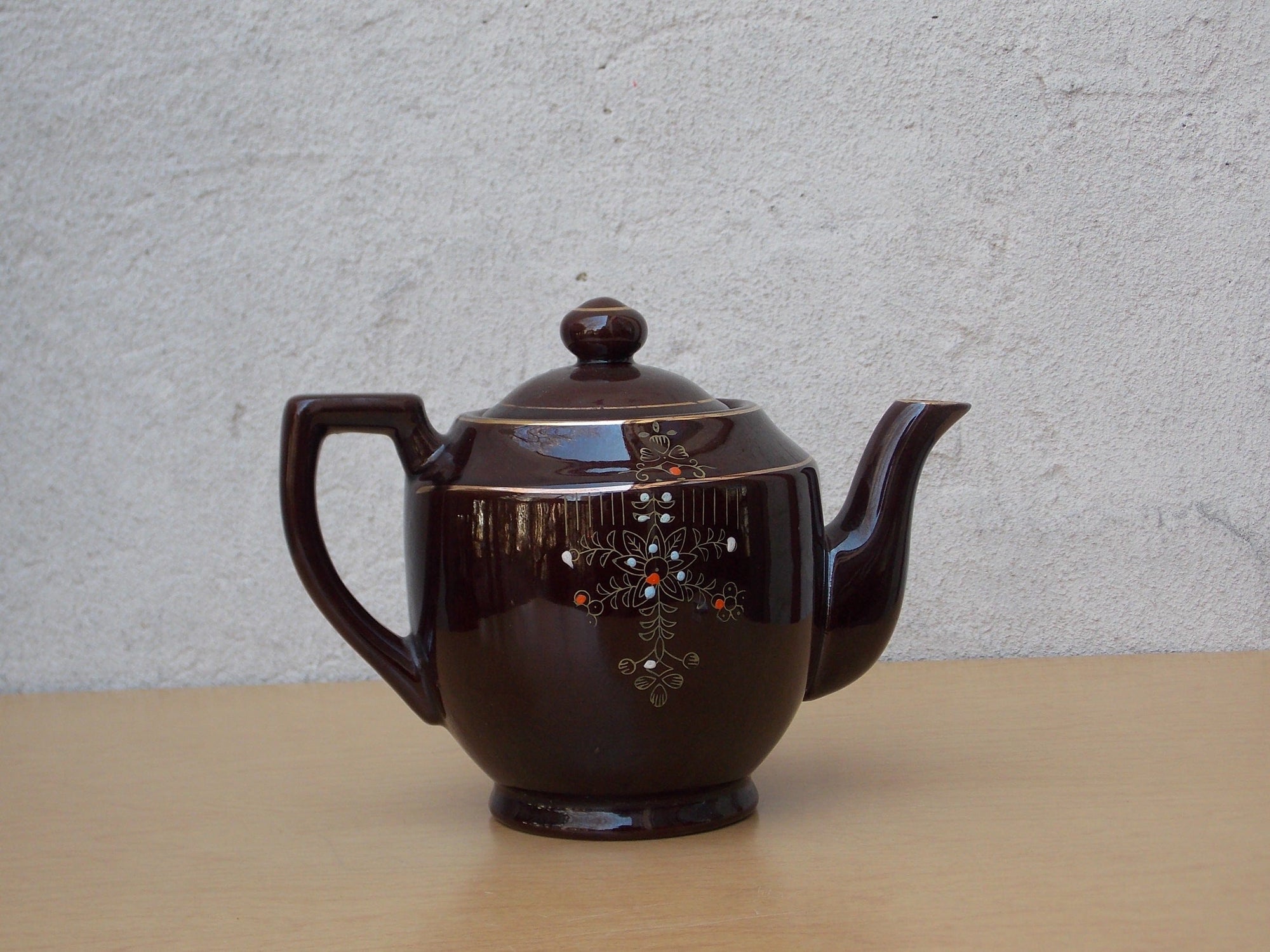 I Like Mike's Mid Century Modern Coffee Servers & Tea Pots Small Brown Ceramic Hand Painted Tea Pot Made in Japan