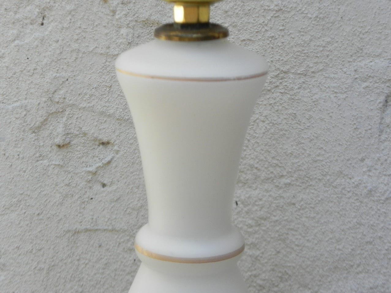 I Like Mike's Mid Century Modern lighting Pair Small White Glass Lamps with Gold Roses. Light Up Bases, Circa 1960