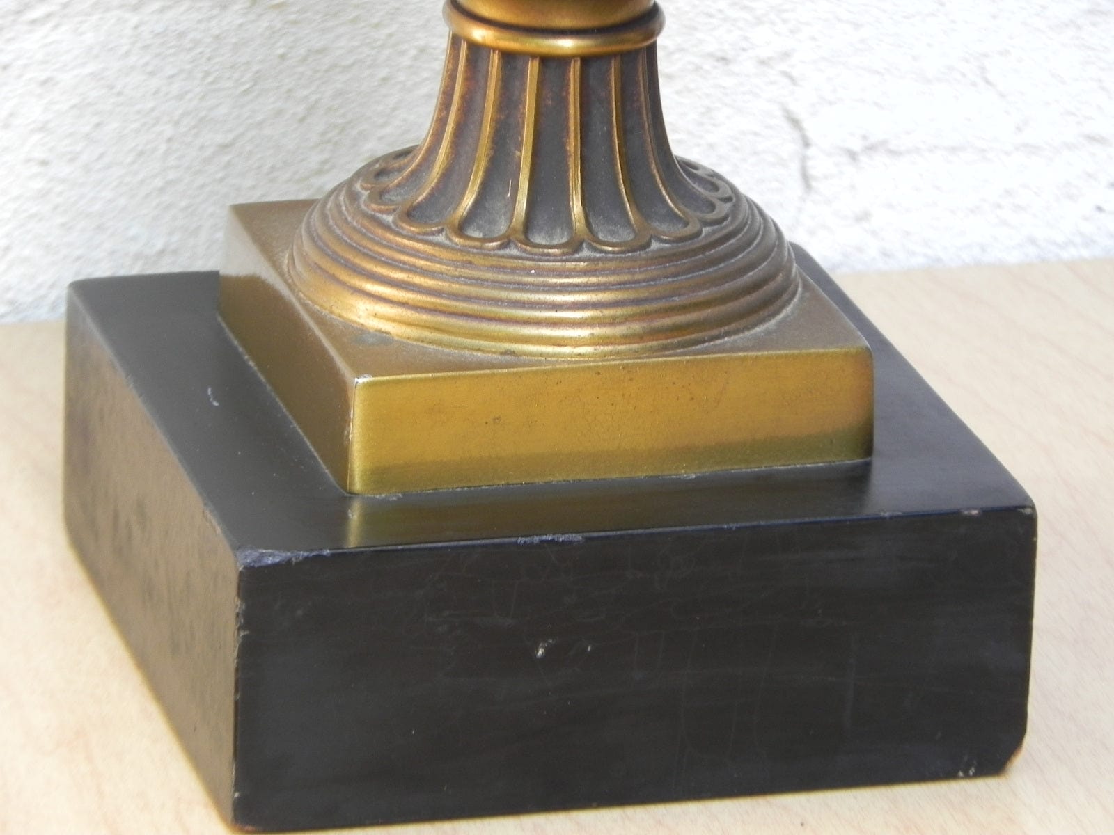I Like Mike's Mid Century Modern lighting Pair Stiffel Cast Brass Neo Classical Obelisk Table Lamps