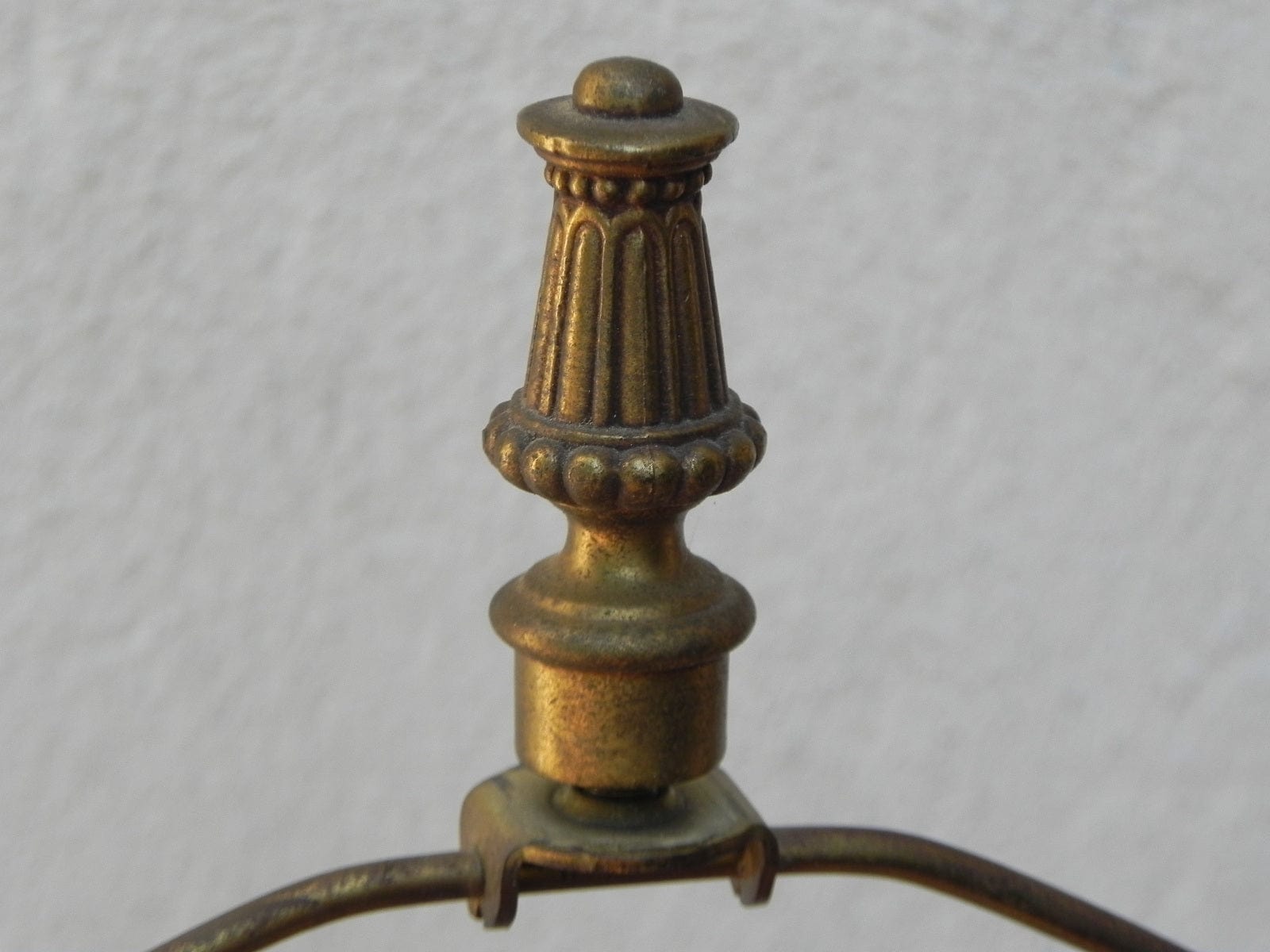 I Like Mike's Mid Century Modern lighting Pair Stiffel Cast Brass Neo Classical Obelisk Table Lamps