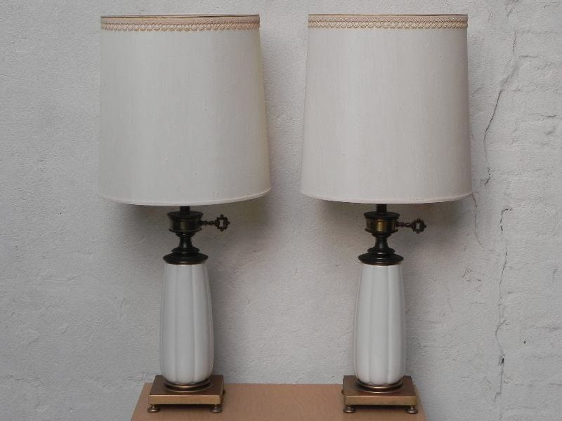 I Like Mike's Mid-Century Modern lighting Pair Stiffel White Ceramic Cast Brass Heavy Lamps With Original Shades