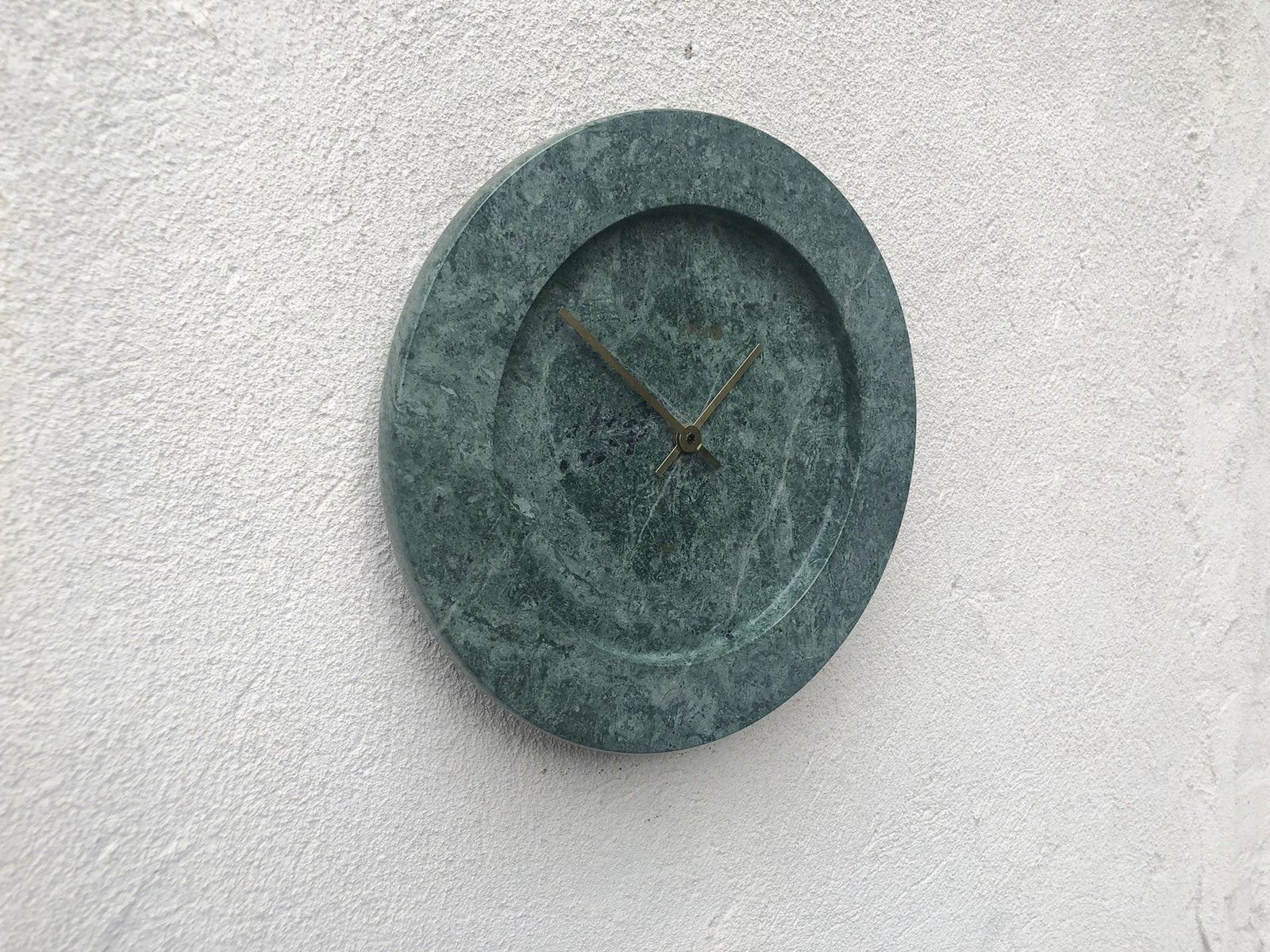 I Like Mike's Mid Century Modern Salton Modern Round Wall Clock in Solid Green Marble