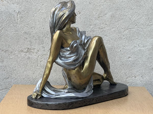 I Like Mike's Mid Century Modern table sculpture The Cameo by Alexander Danel, 1989 Austin Productions