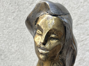 I Like Mike's Mid Century Modern table sculpture The Cameo by Alexander Danel, 1989 Austin Productions