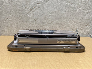 I Like Mike's Mid Century Modern typewriter Gossen Tippa Vintage Portable Typewriter in Case