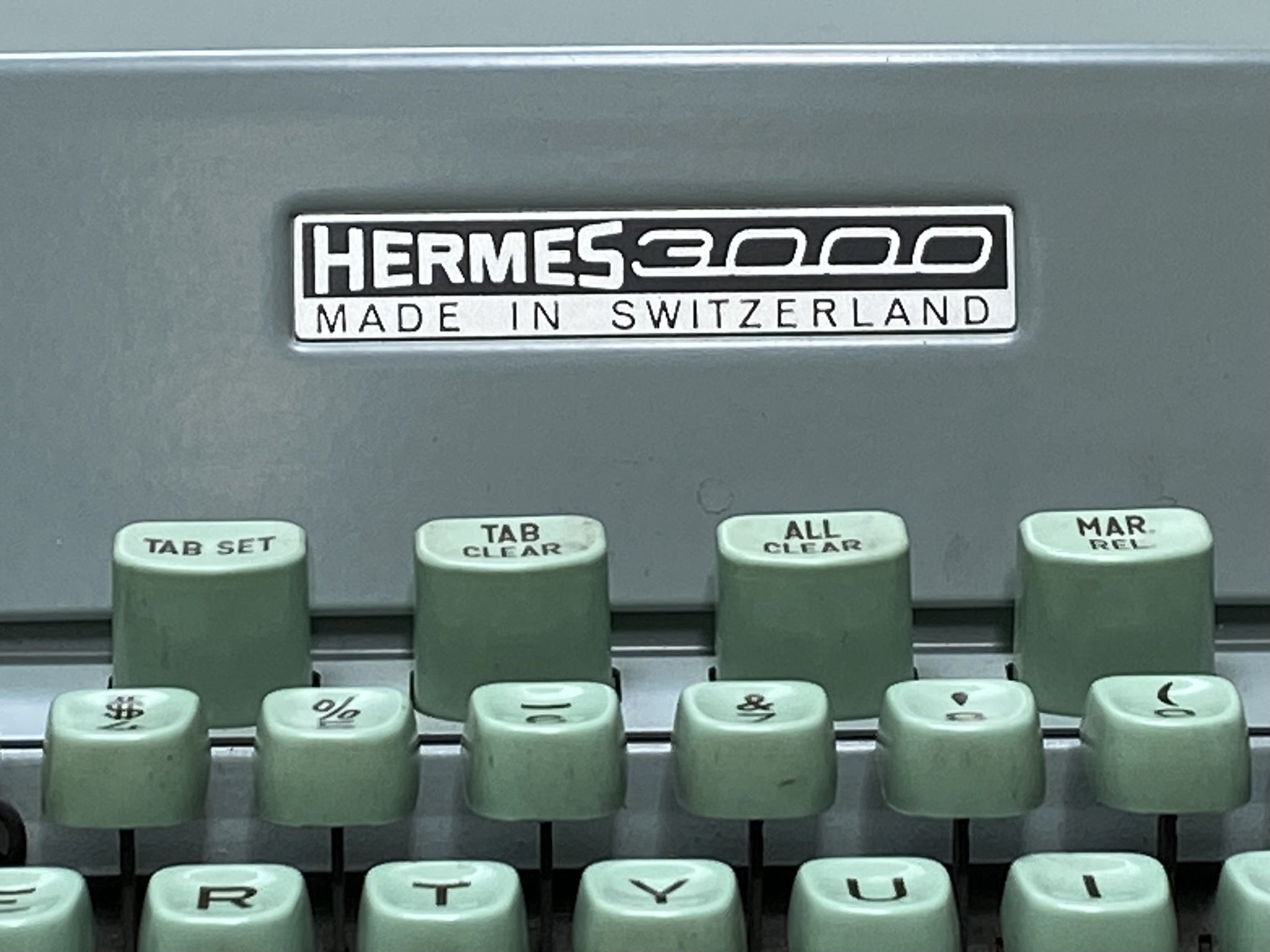 Vintage Hermes 3000 Portable Typewriter in Carry Case - I Like 