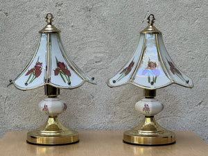 I Like Mike's Mid Century Modern vintage table lamps Pair Small Glass & Brass Boudoir Lamps with Purple Iris Design, 1980s