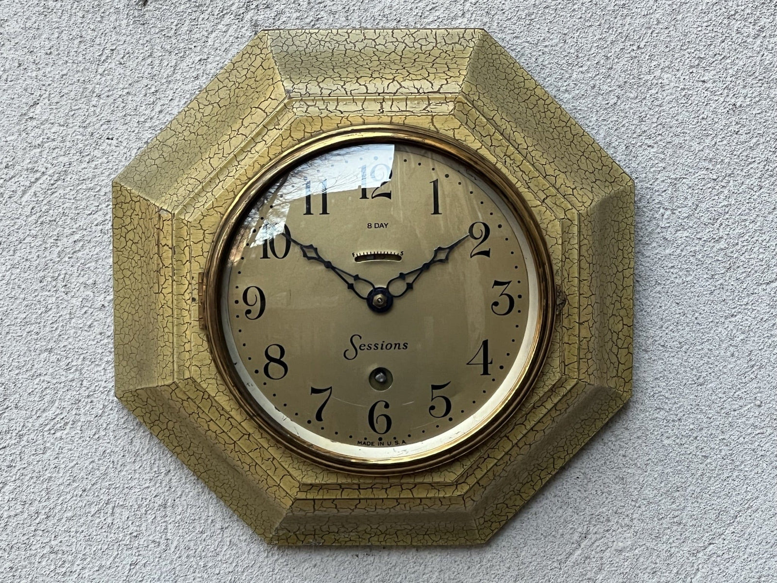 I Like Mike's Mid Century Modern Wall Clocks Sessions Key Wind 8-Day Round Octagon Gold Face Wood Wall Clock with Gold Crackle Finish