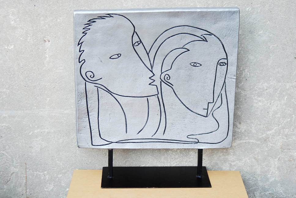 I Like Mike's Mid-Century Modern Wall Decor & Art Modern Picasso-like Grey Flat Ceramic Table Sculpture of Man & Woman