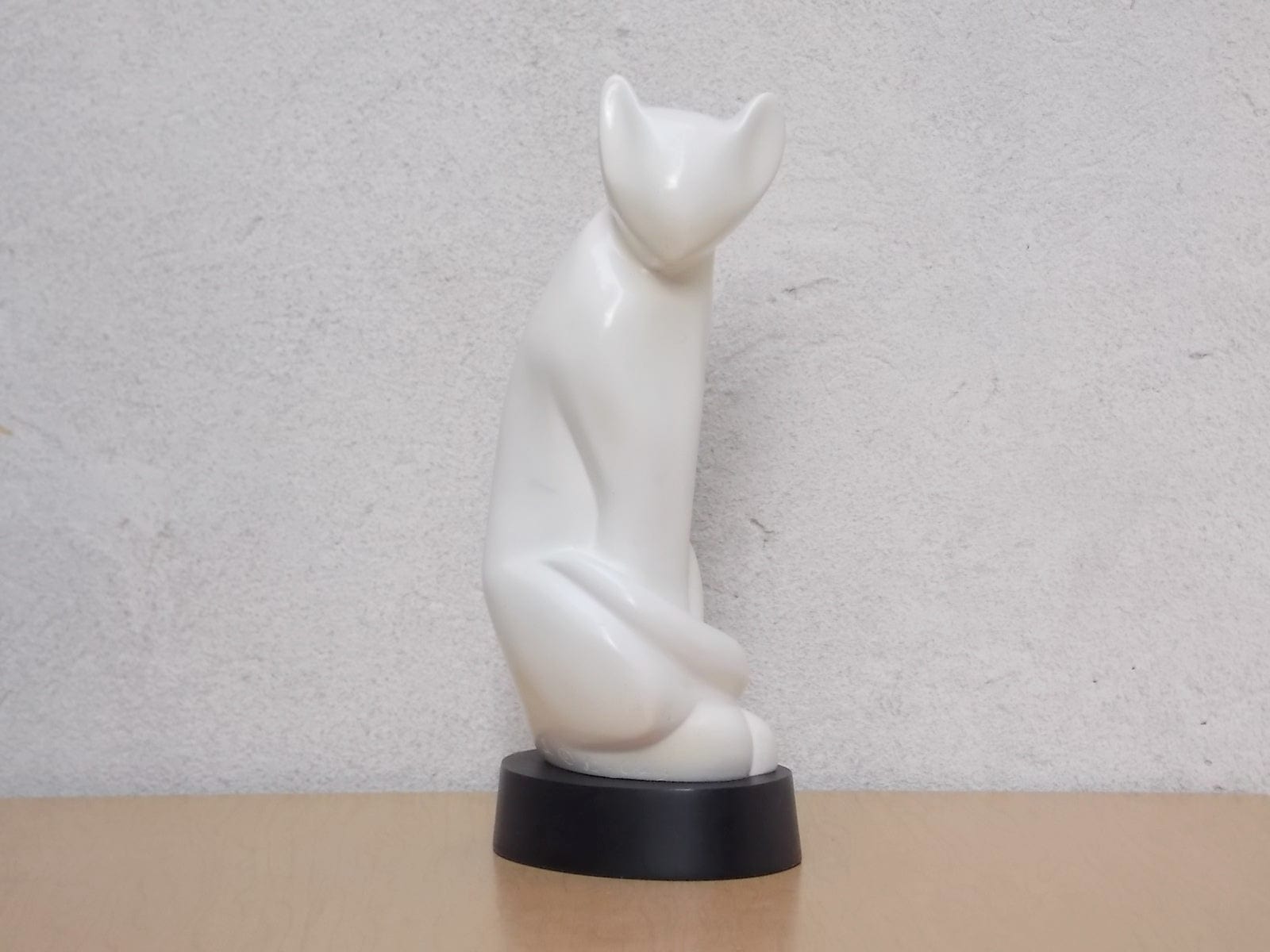 I Like Mike's Mid Century Modern Wall Decor & Art White Stone Modern Cat Table Sculpture by Li Ching