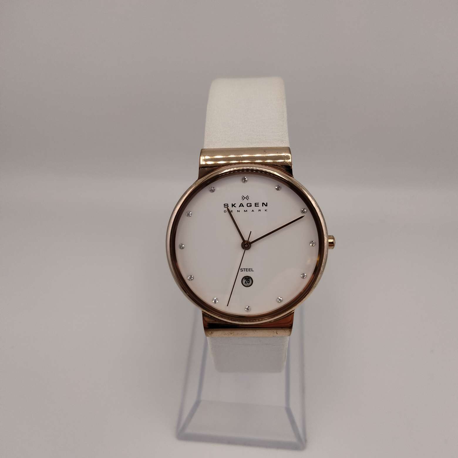 I Like Mike's Mid Century Modern Watch Skagen Women's Oversized White Rose Goldtone Round Watch, White Leather Band