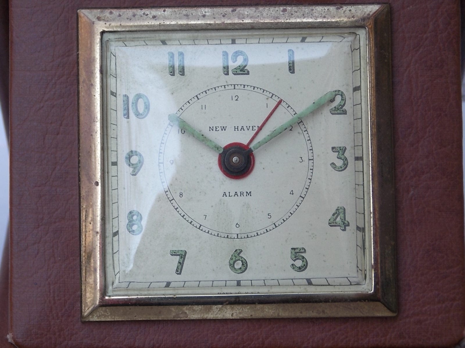 I Like Mikes Mid Century Modern Clock Large New Haven Travel Clock in Brown Leather Case, Circa 1940s