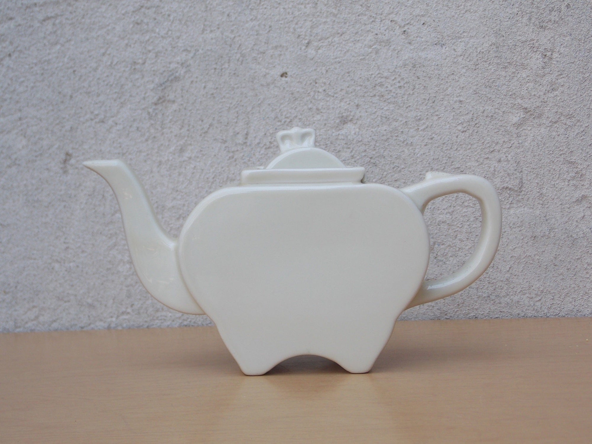 I Like Mikes Mid Century Modern Coffee Servers & Tea Pots Small White Interlocking Top Teapot by Fraunfelter