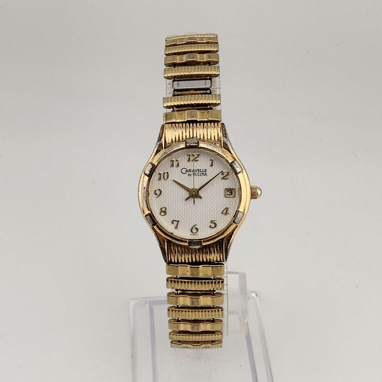 Bulova Gold Date Window Quartz Bulova Women main image 3