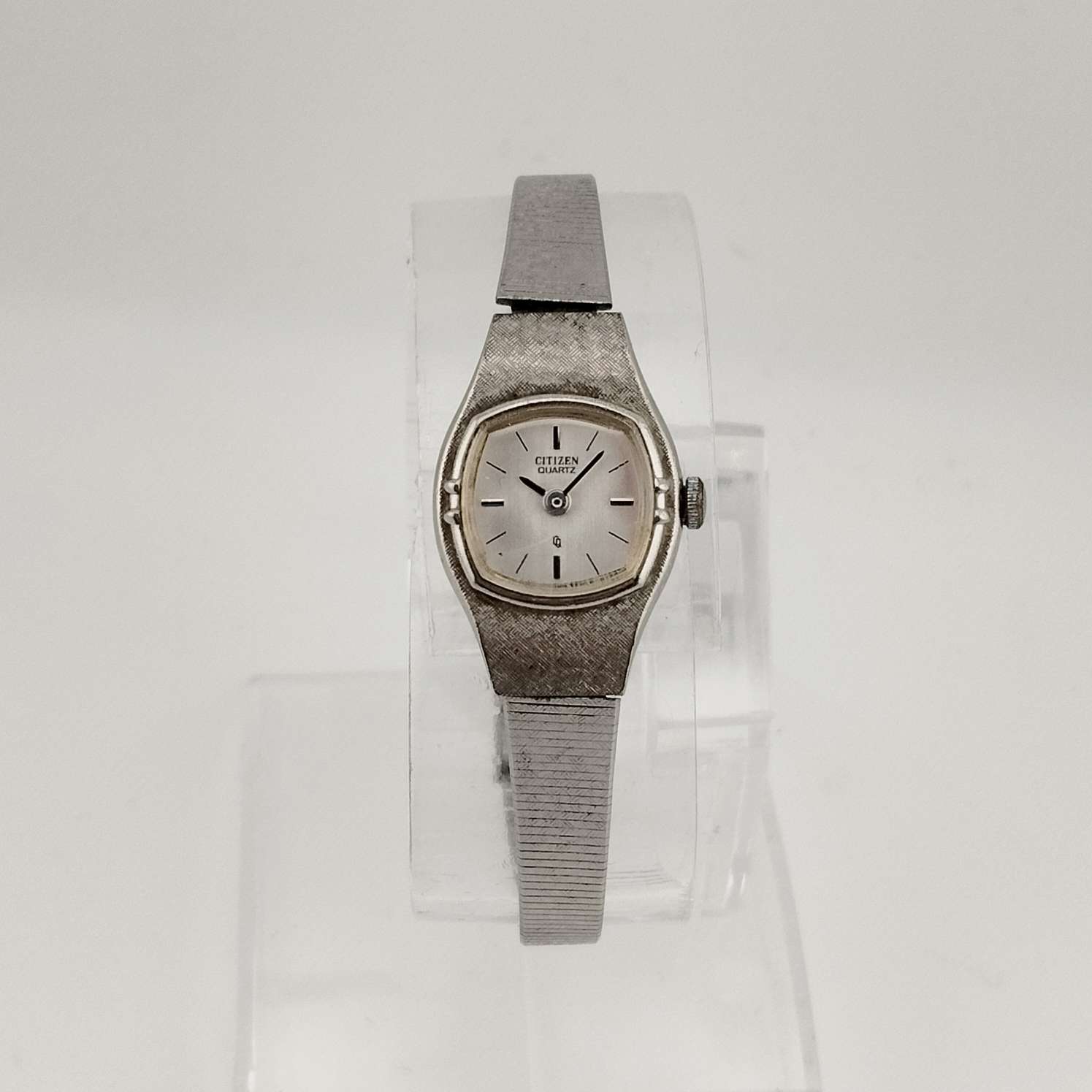 Vintage Crystal Silver-Toned Watch Elgin II Crystal Marcasite Silver Tone Ladies Quartz Watch  main image 2