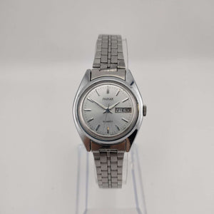 I Like Mikes Mid Century Modern Watches Phaser Women's Silver Tone Watch, Round Dial, Date & Day Window, Bracelet Strap