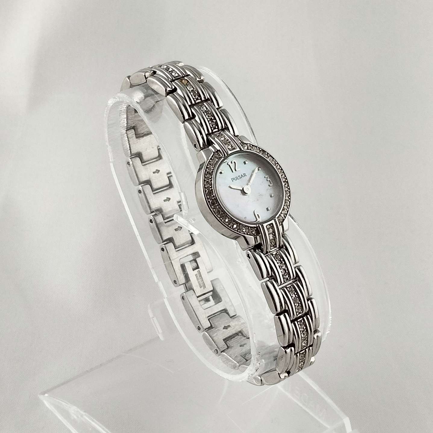 I Like Mikes Mid Century Modern Watches Pulsar by Seiko Women's Silver Tone Watch, Mother of Pearl Dial, Bracelet Strap