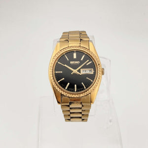 I Like Mikes Mid Century Modern Watches Seiko Men's Gold Tone Quartz Watch, Black Circular Dial, Date and Day Window, Bracelet Strap