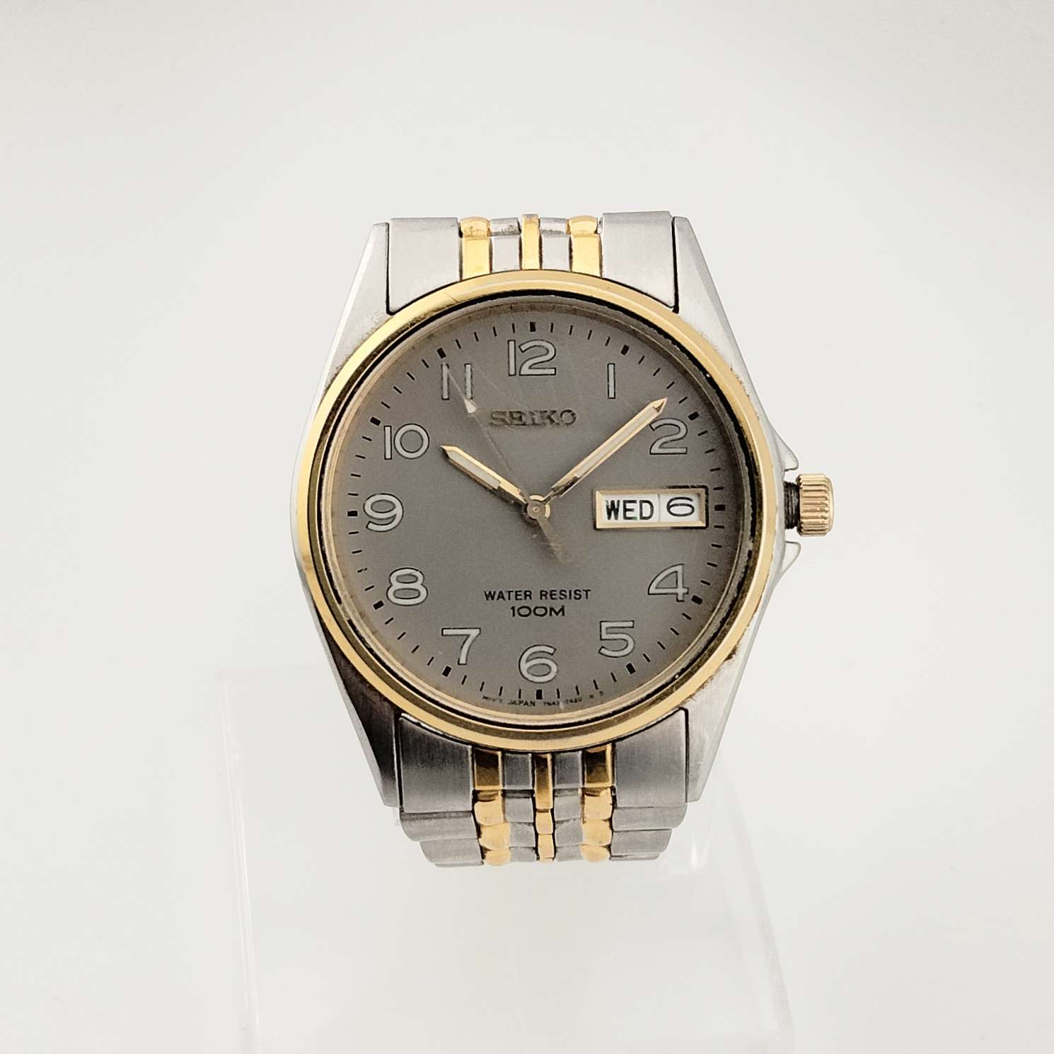 Seiko Quartz Stainless Steel Silver Watch with Day-Date Seiko - Chronos Daydate Kanji Snow Dial steel - 1988  main image 2