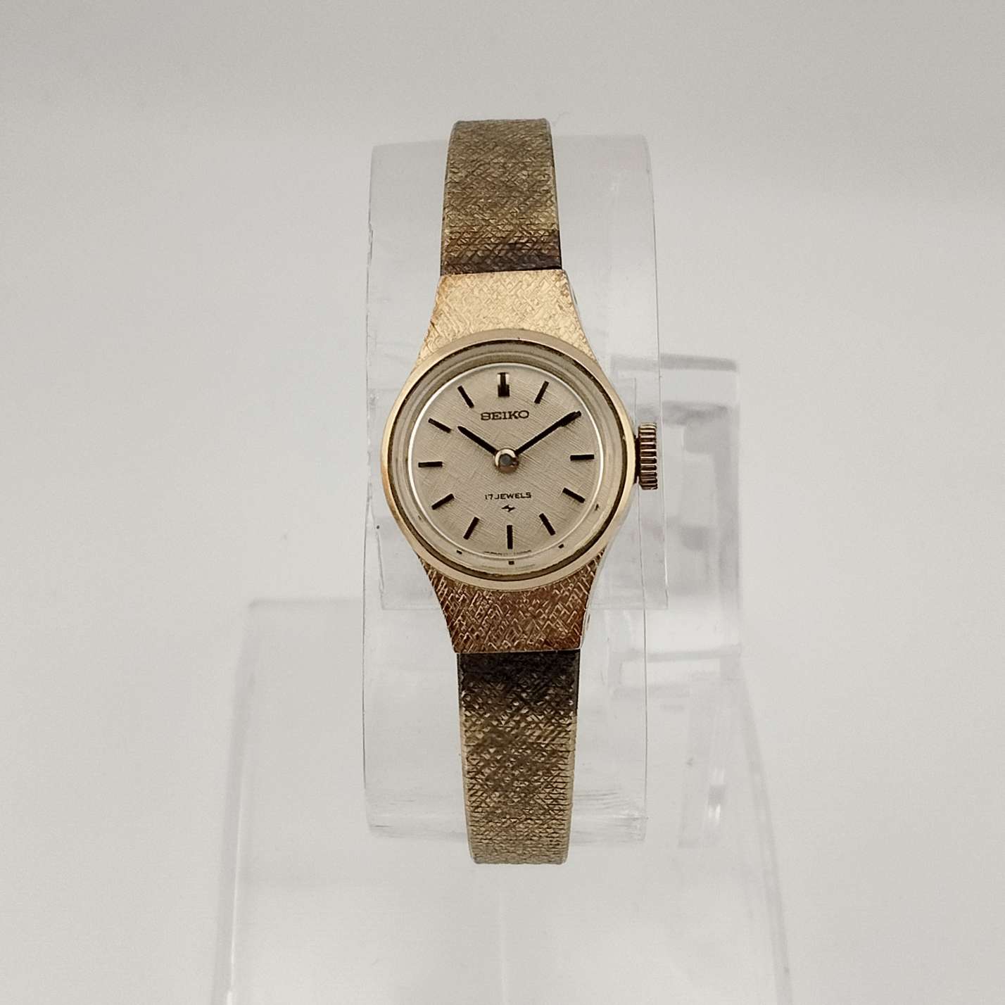 I Like Mikes Mid Century Modern Watches Seiko Petite Women's Gold Tone Watch, Circular Dial, Bracelet Strap