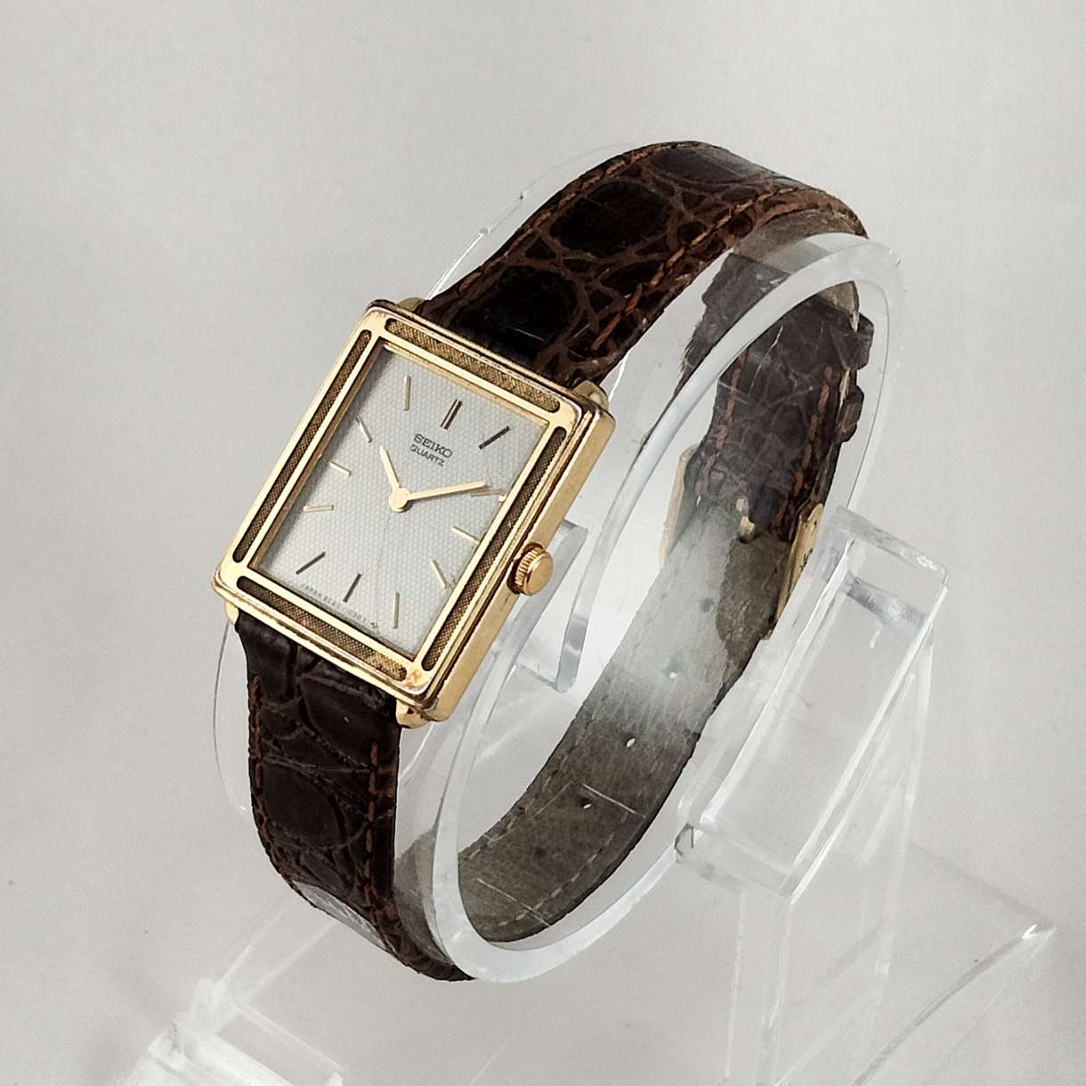 Seiko Quartz Watch, Square Dial, Brown Leather Strap - I  display picture 3