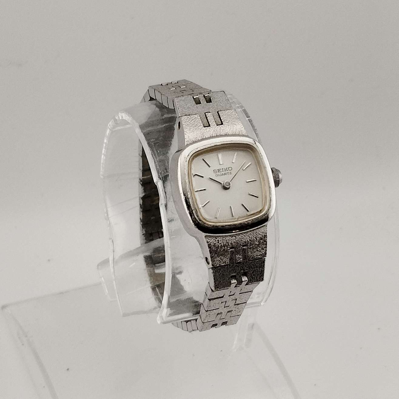 Vintage Silver and Multicolor Square Link Watch Vintage Seiko Square Black Dial Watch Original Band - 1988  main image 3