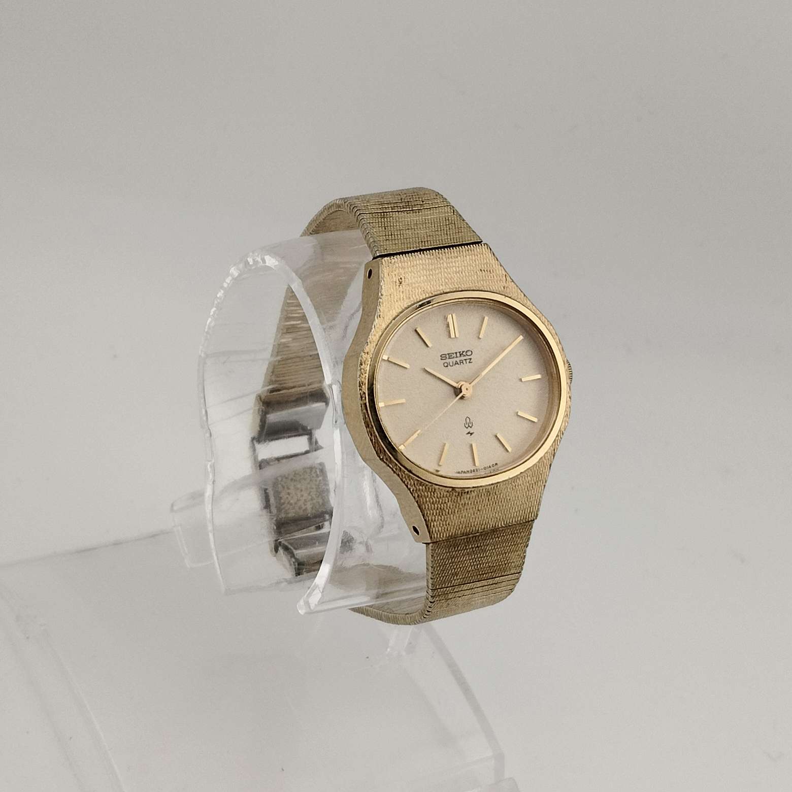 I Like Mikes Mid Century Modern Watches Seiko Women's Gold Tone Quartz Watch, Horizontal Oval Dial, Bracelet Strap