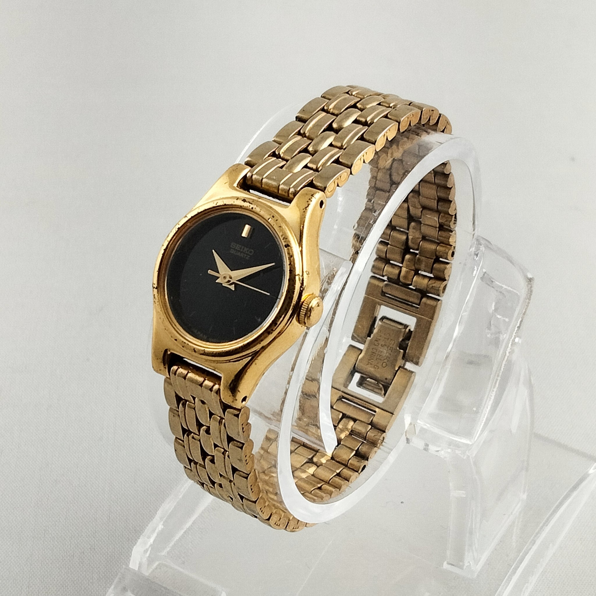 Seiko Women's Gold Tone Watch, Black Dial, Bracelet Strap - I Like Mikes Mid Century Modern Seiko Women's Gold Tone Watch, Black Dial, Bracelet Strap - I Like Mikes Mid Century Modern