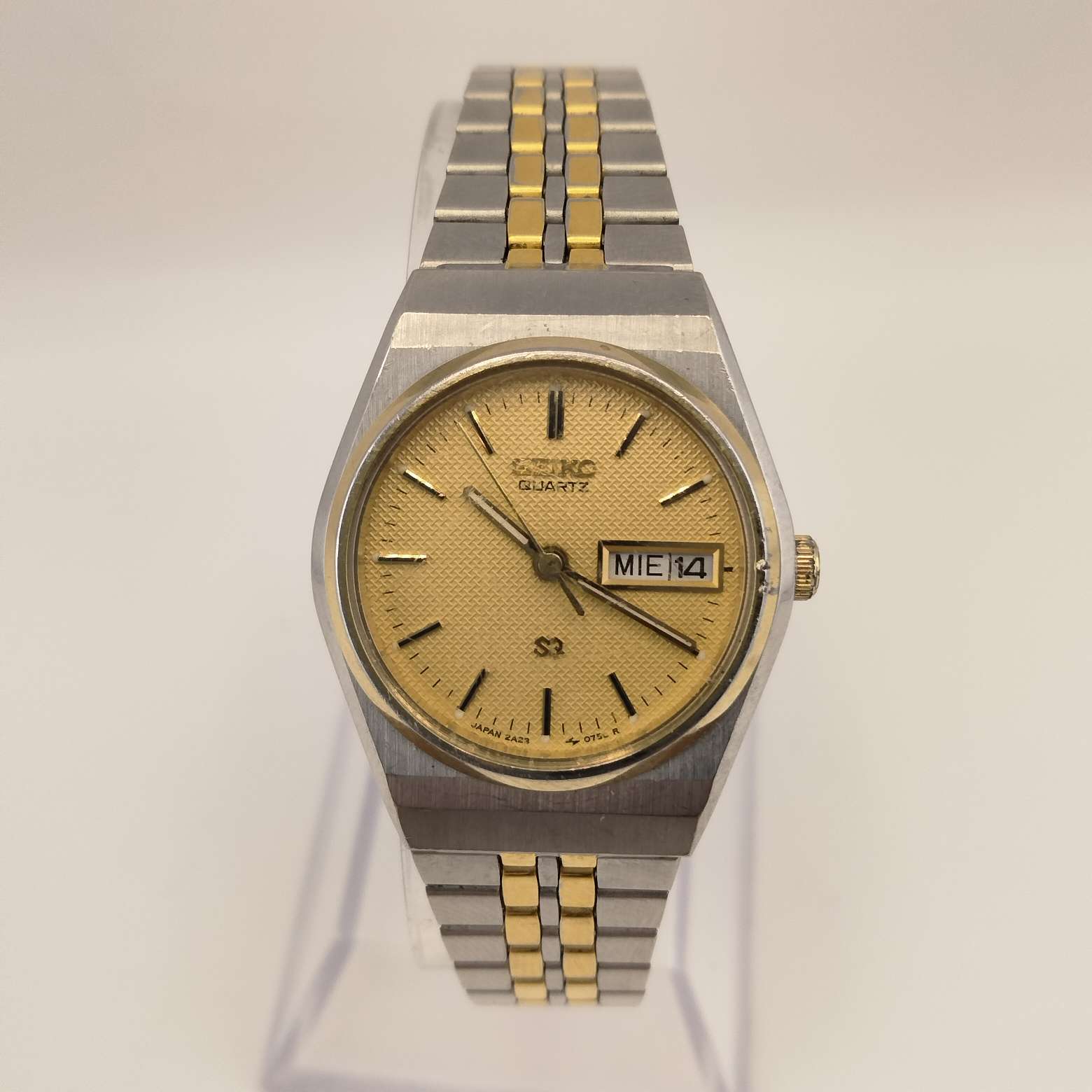 I Like Mikes Mid Century Modern Watches Seiko Women's Mixed Metal Watch, Round Dial, Date and Day Window, Bracelet Strap